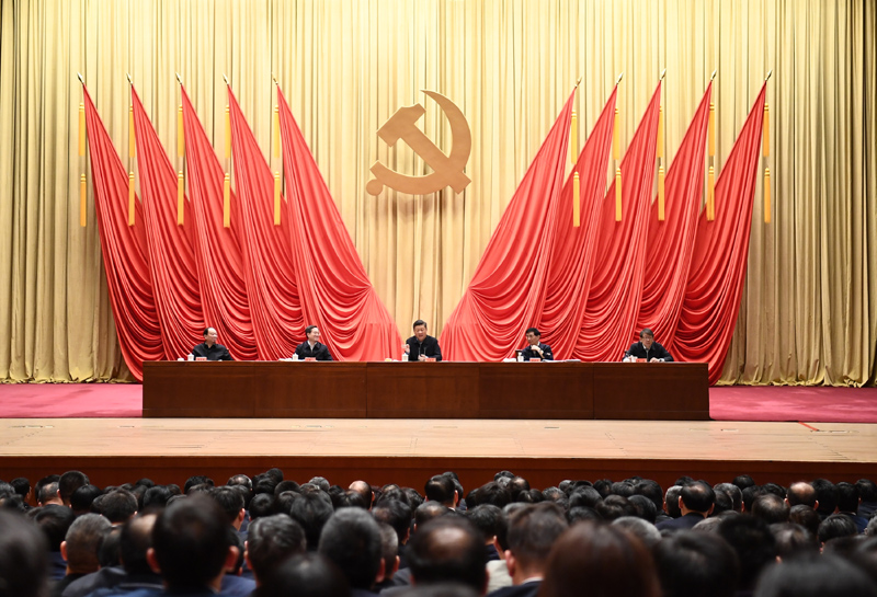 3月1日，2019年春季學期中央黨校（國家行政學院）中青年干部培訓班在中央黨校開班。中共中央總書記、國家主席、中央軍委主席習近平在開班式上發(fā)表重要講話。